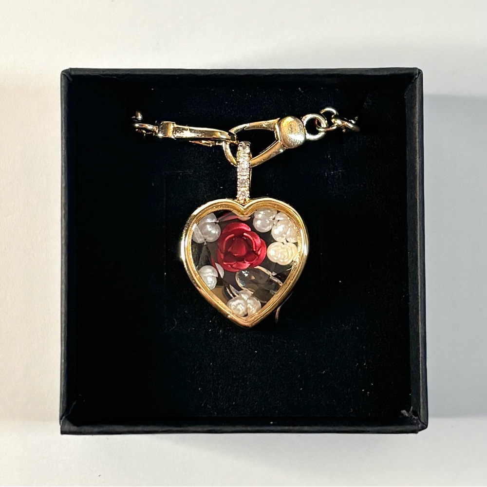 Aura Locket: The Resilient Heart (Spinel)